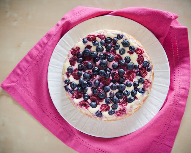 Mixed berries cheesecake