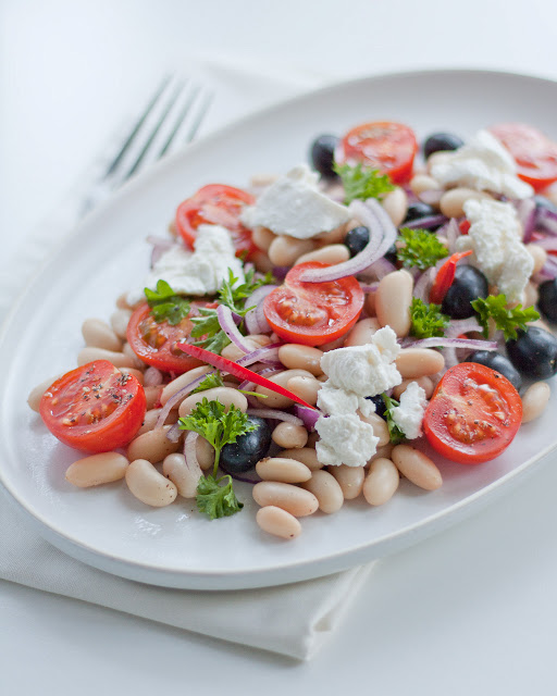 My plate looks fat! – Ricotta and white bean&nbsp;salad