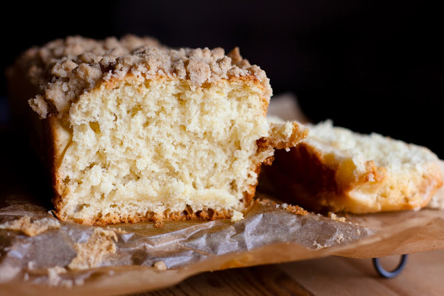 Sweet yeast cake