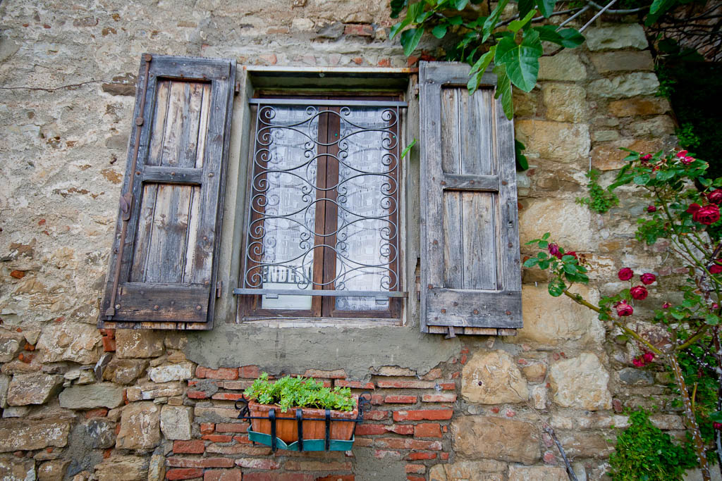 Tuscan window