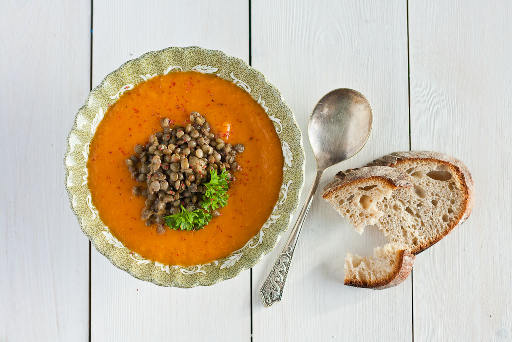 Red coconut curry lentil and sweet potato&nbsp;soup