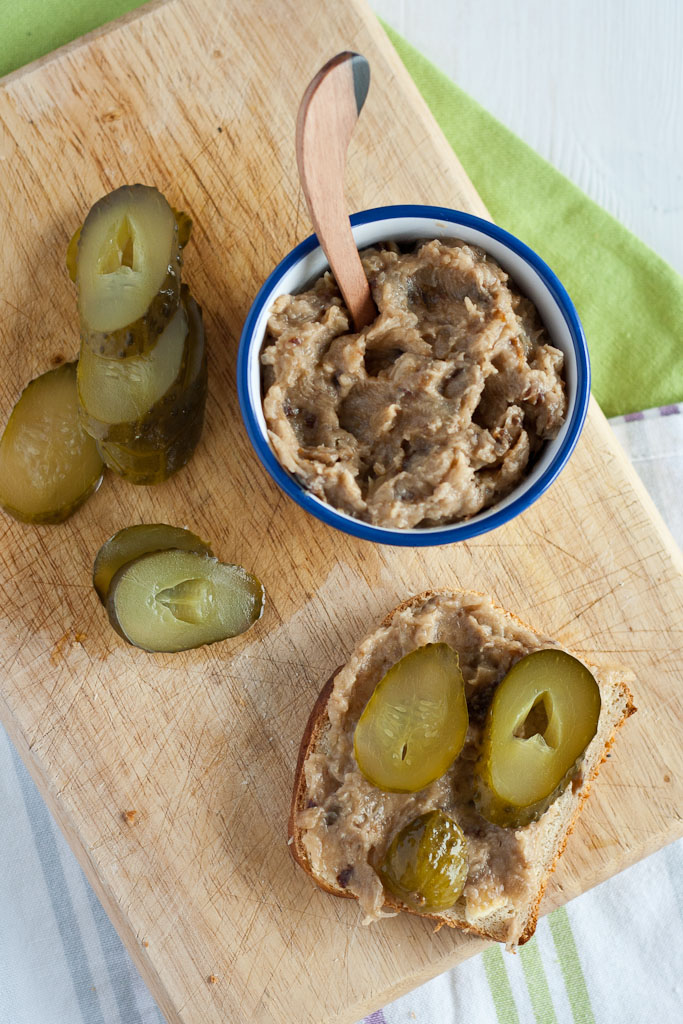 Cannellini bean spread also known as vegetarian&nbsp;lard