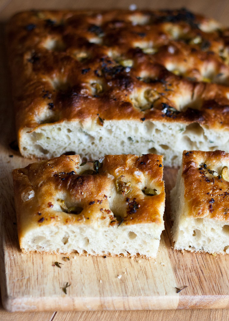 foccacia with olives and garlic