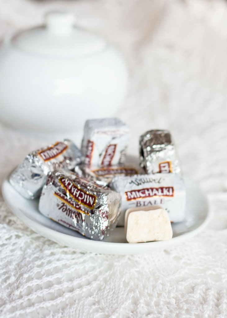 Polish sweets - Michałki białe
