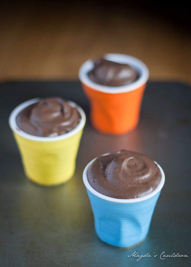 Chestnut chocolate pots