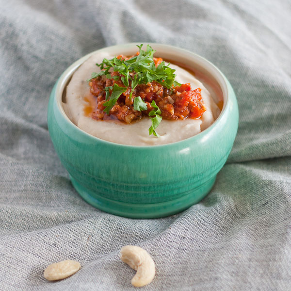 White bean dip with semi-dried tomato pesto +&nbsp;video