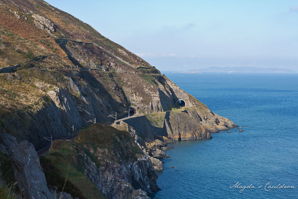 Cliffs between Greystones and Bray