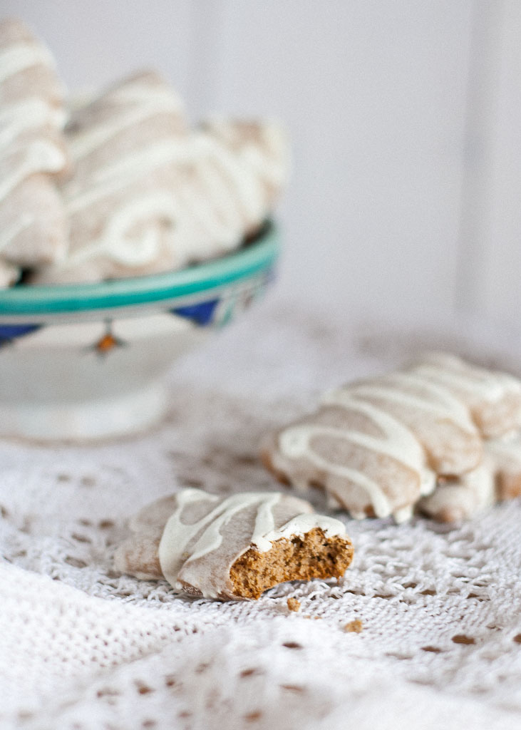 Simple Polish gingerbread cookies
