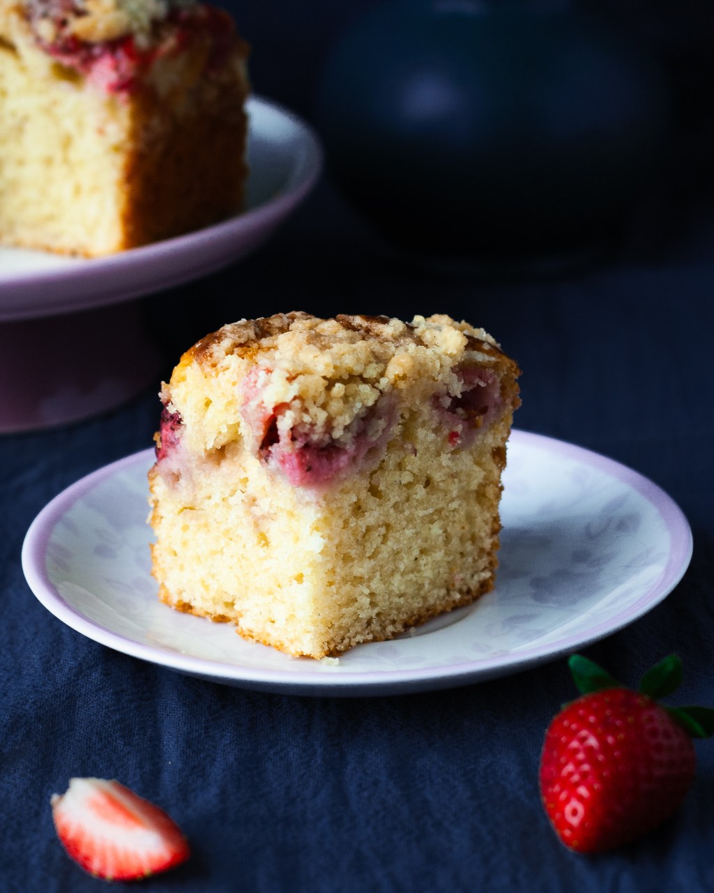 Strawberry buttermilk & almond&nbsp;cake